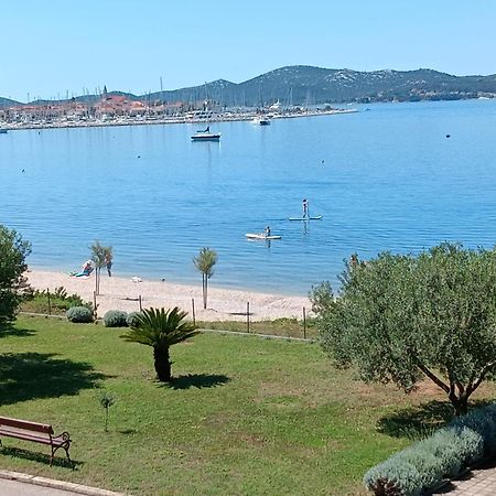 Luxury Beach Apartment Biograd Na Moru Eksteriør billede